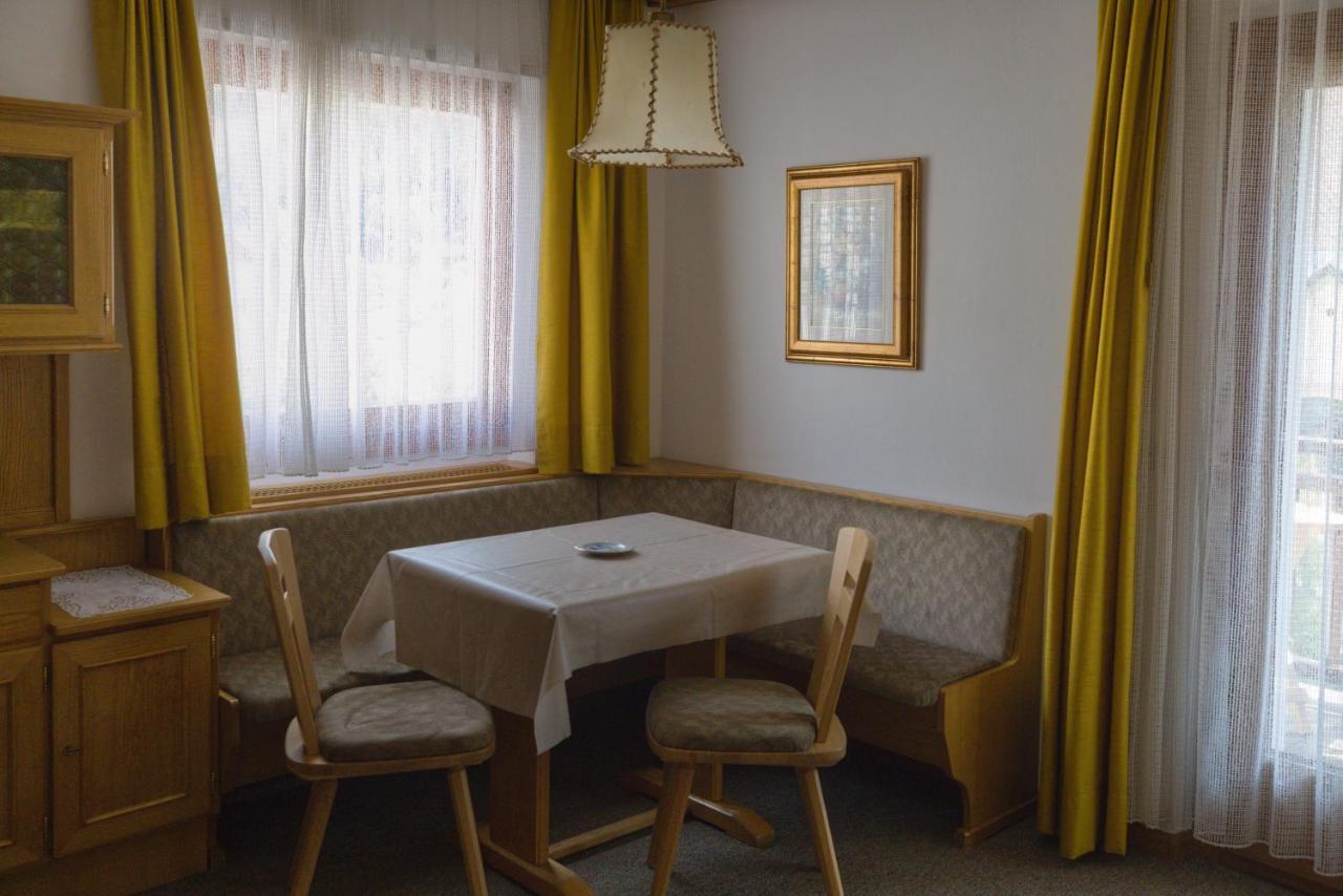 Villa Ula Verda- Apartments Marianna Santa Cristina Val Gardena Ngoại thất bức ảnh